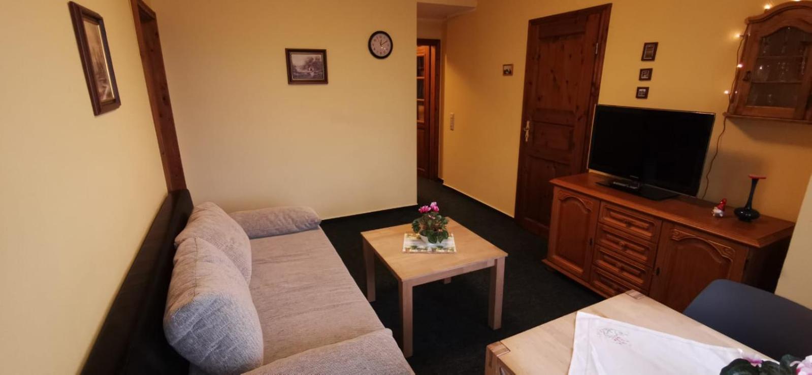 Christel Apartment *